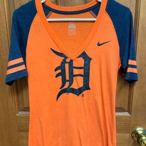 Nike Detroit Tigers top